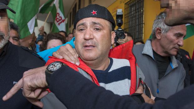 El sindicalista Andrés Bódalo, tras ser detenido para ingresar en prisión