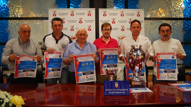 Presentación del Trofeo Ciudad de Dos Hermanas / L.M.