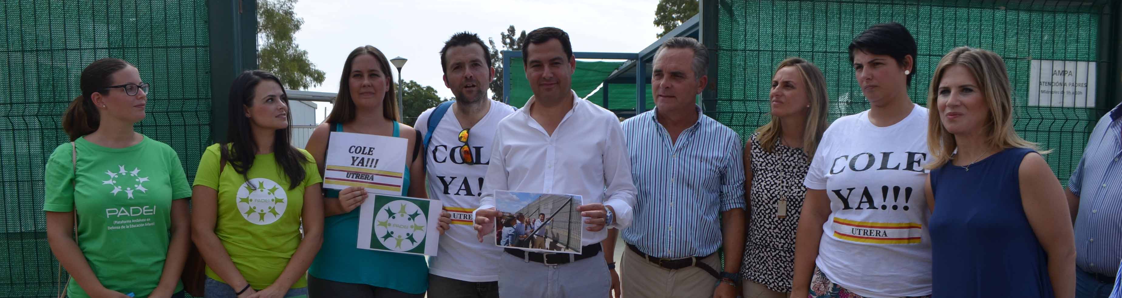 Moreno (PP), con los padres afectados en Utrera/ S.C.