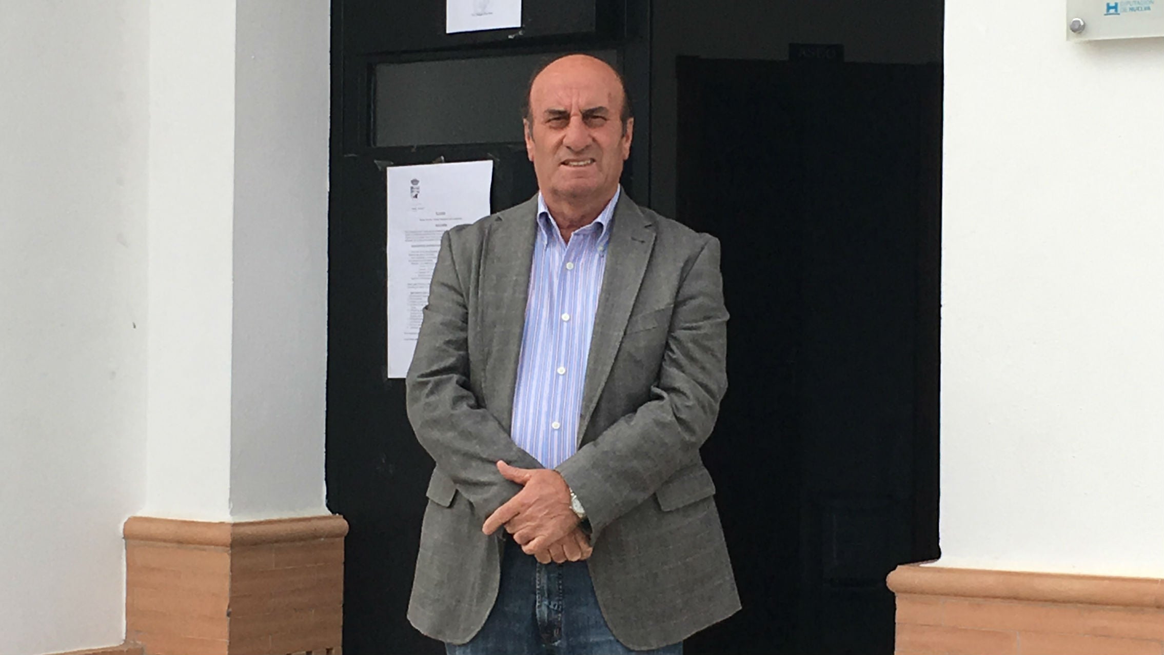 Eulogio Páez: «Sé poco de política y mucho de trabajo»