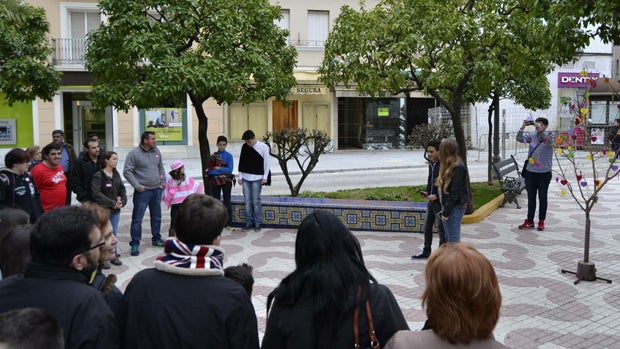 Actividad con jóvenes en el centro de Dos Hermanas