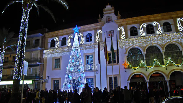 Iluminación navideña en la plaza de la Constitución