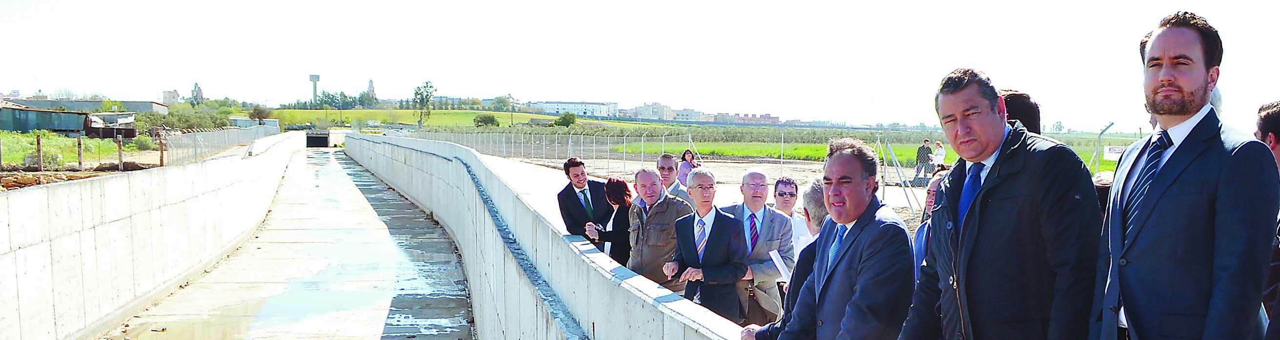 Las obras de desvío del arroyo Calzas Anchas han terminado por fin en Utrera en 2016