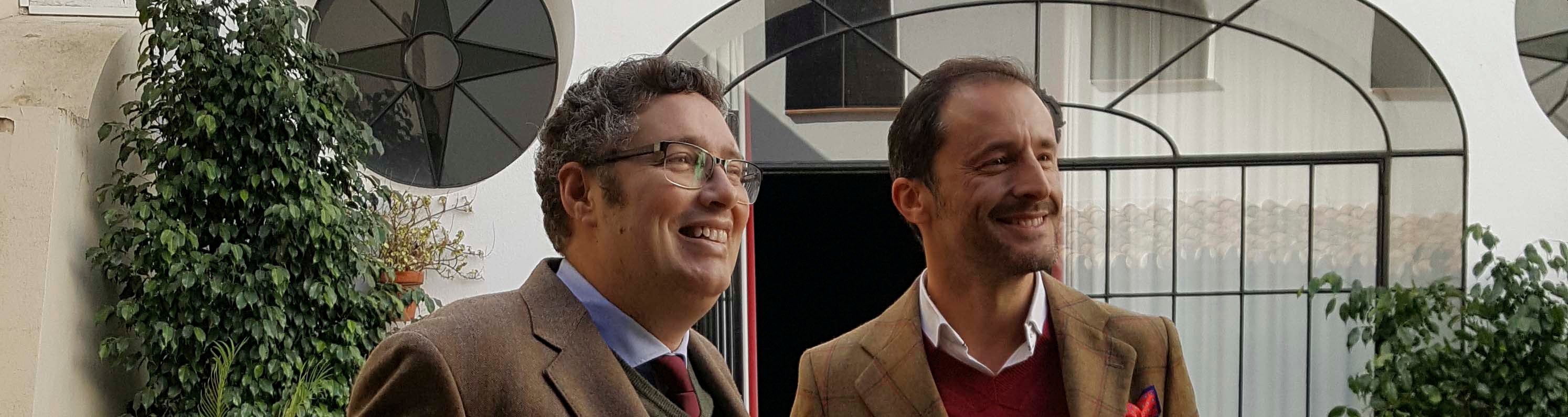 Juan Ignacio Reales, presidente de la Matriz, junto a Javier Aguilar, cartelista de la Romería 2017