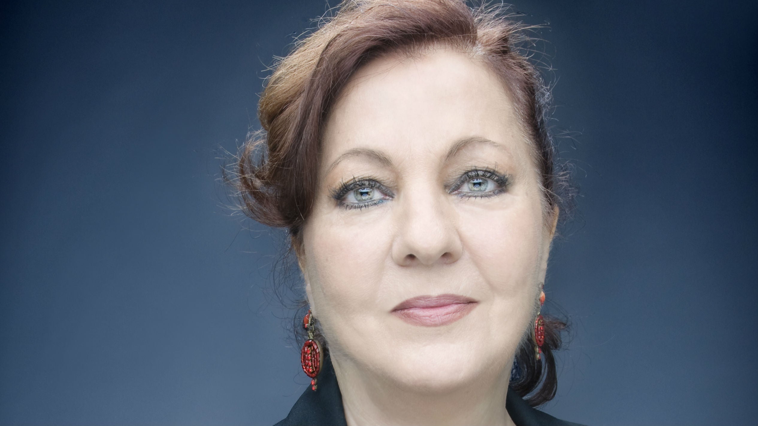 Carmen Linares: «El flamenco evoluciona porque la vida evoluciona»