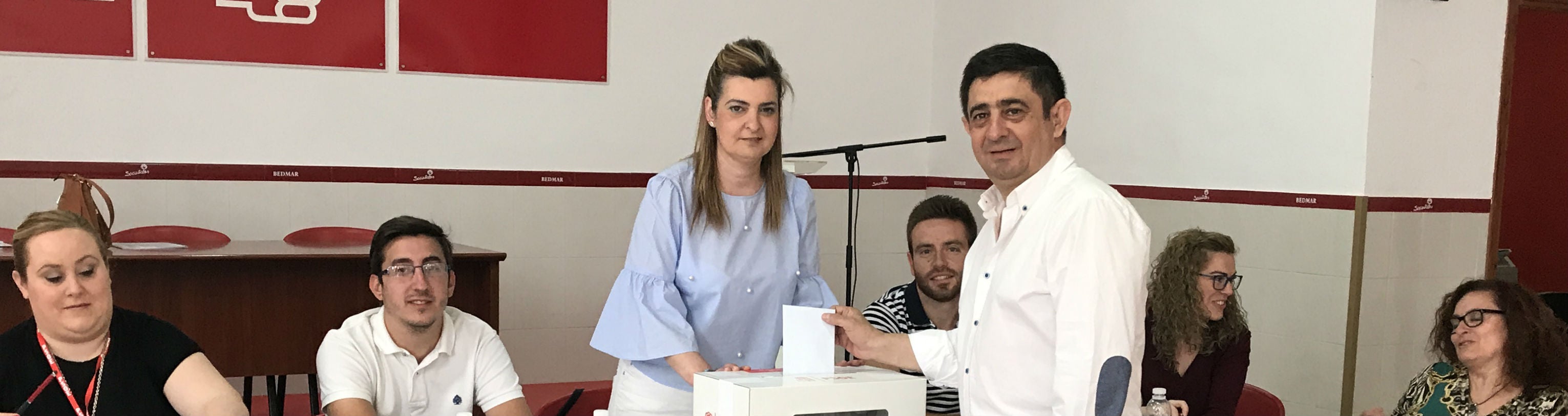 Francisco Reyes, durante su votación en las primarias