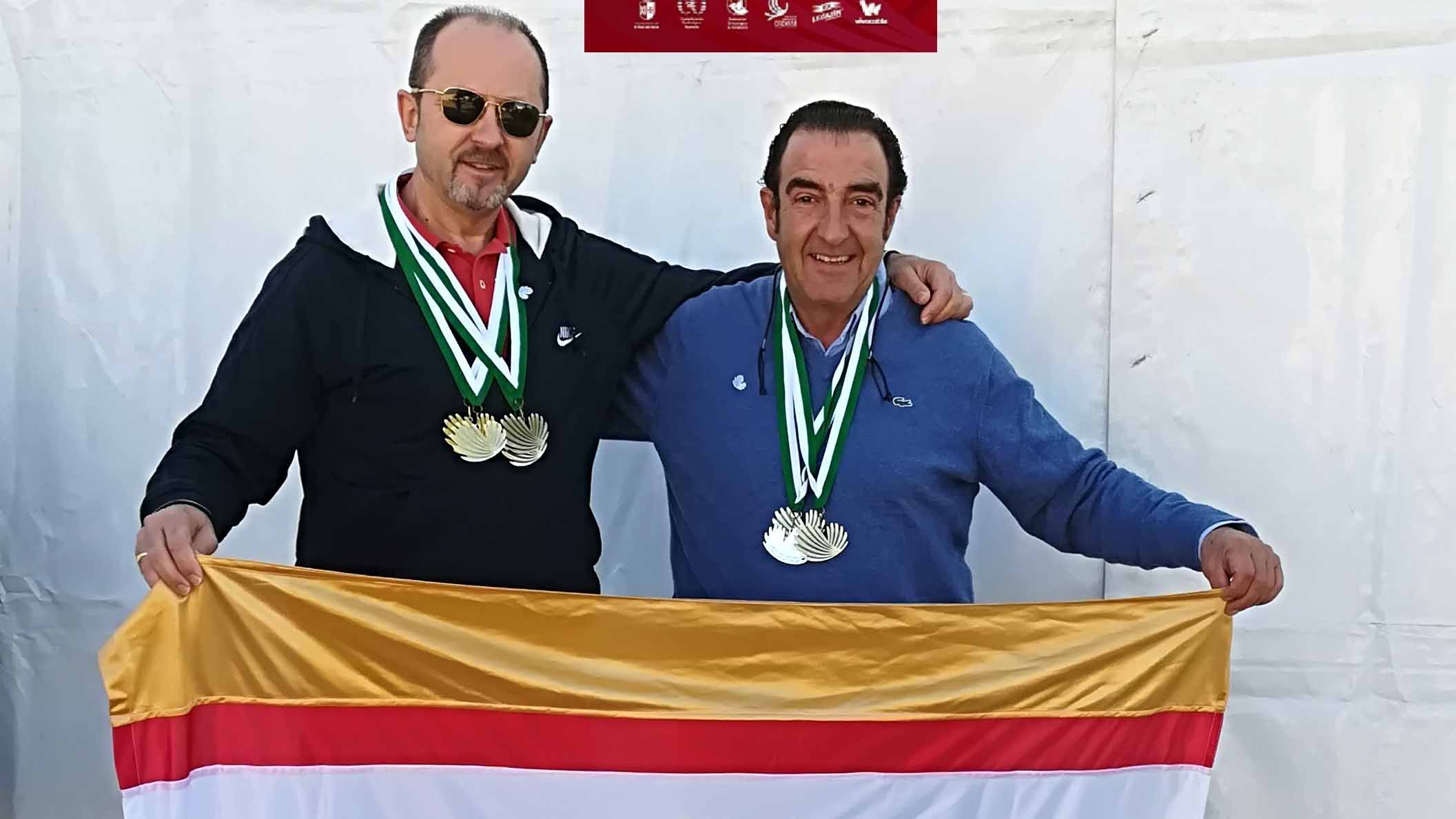 Dos criadores utreranos brillan en el Campeonato Ornitológico de Andalucía