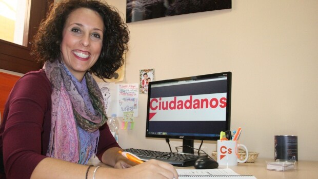 La portavoz de Ciudadanos, Rosa Carro, pide al gobierno local un debate sobre los presupuestos