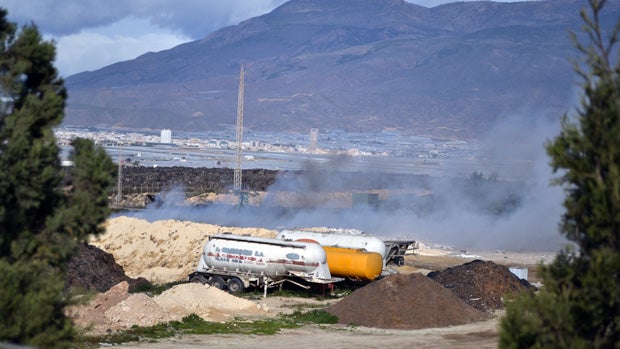 Arde otra vez la planta de residuos vegetales de El Ejido