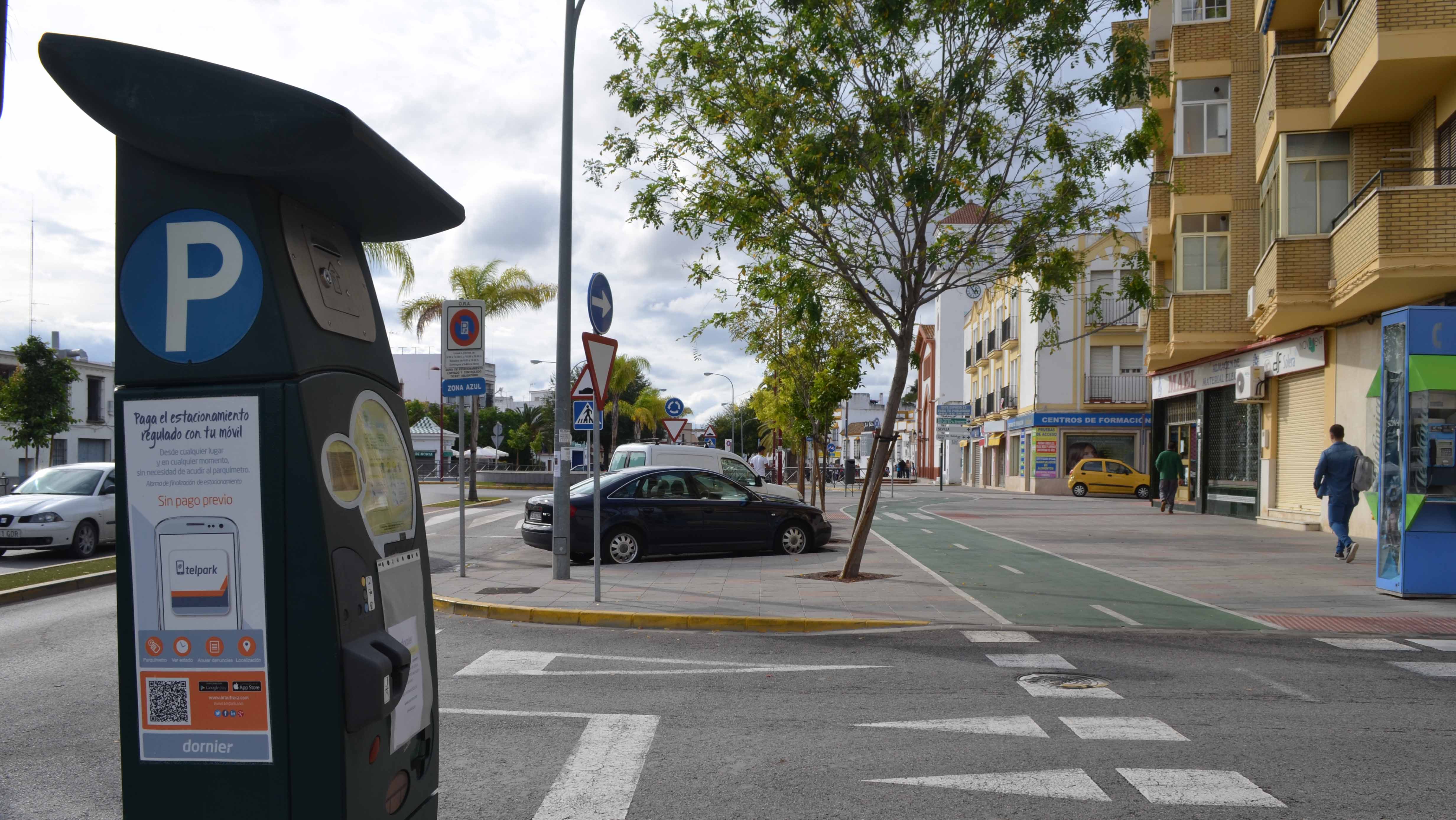 Utrera continúa con la reducción de plazas de Zona Azul