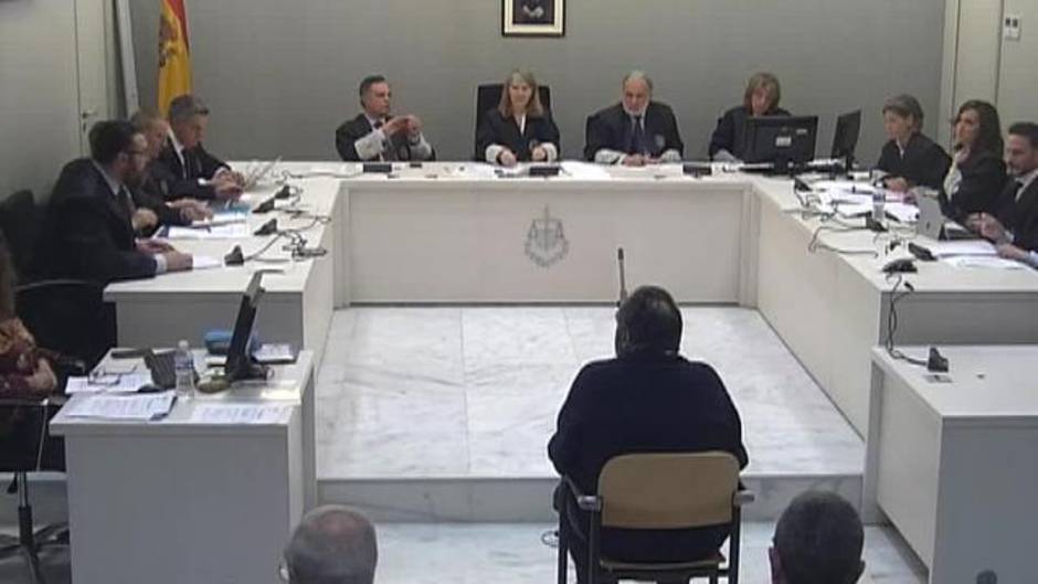 Luis Bárcenas, Guillermo Ortega y Alberto López Viejo ingresan en prisión