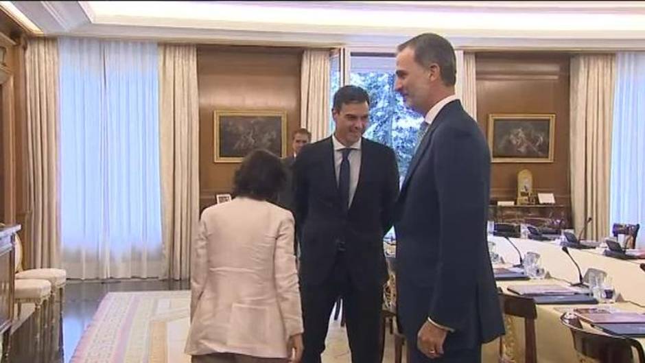 Felipe VI preside el primer Consejo de Seguridad Nacional del Ejecutivo de Sánchez