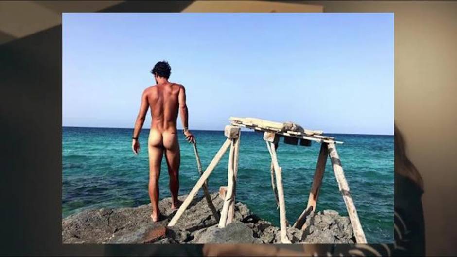 Jorge Brazález se desnuda en Formentera