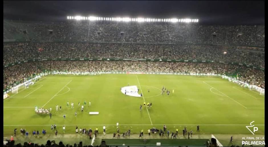 Así cantó el Villamarín el himno del Betis ante el Levante