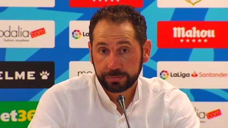 Machín: "Lo lógico es que Sarabia continúe, por su bien y por el nuestro"