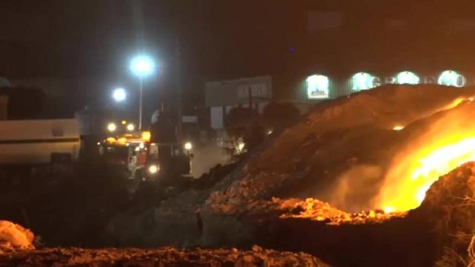 Incendio en una planta de reciclaje de El Ejido (Almería)