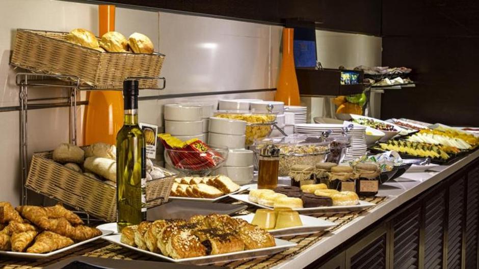 ¿Cómo son los desayunos en los hoteles?