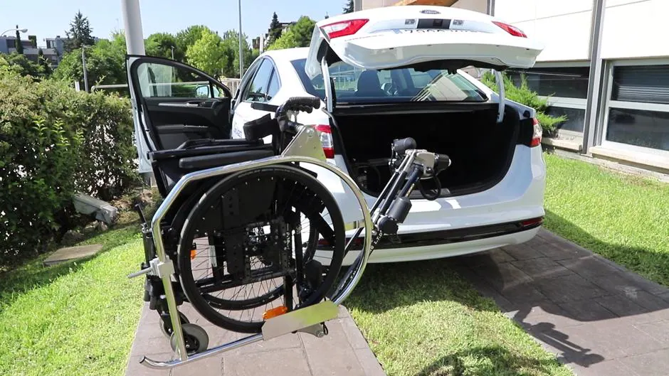 Ford Adapta: Tecnología para facilitar la conducción a personas con movilidad reducida