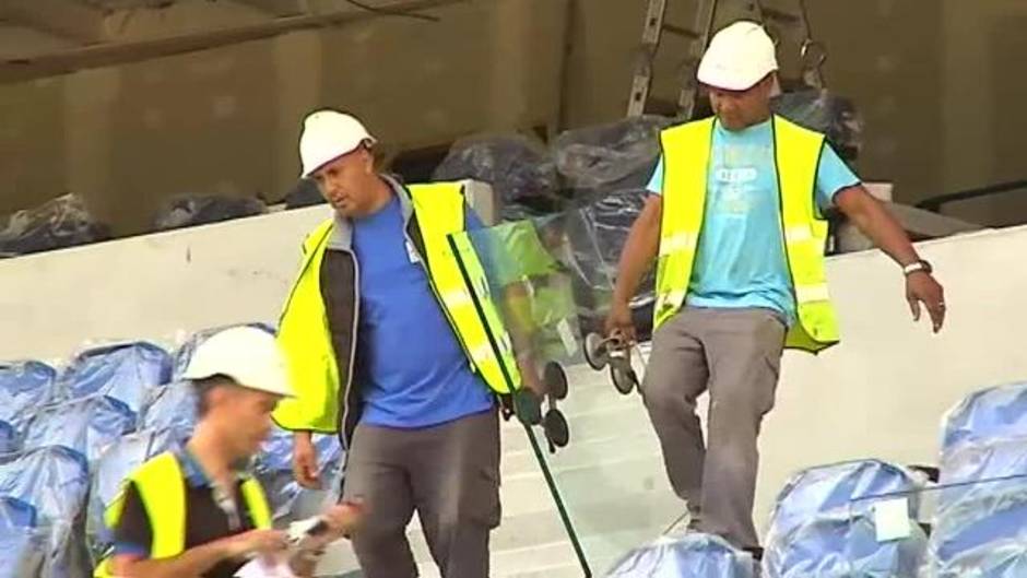 El lehendakari Urkullu visita las obras de Anoeta