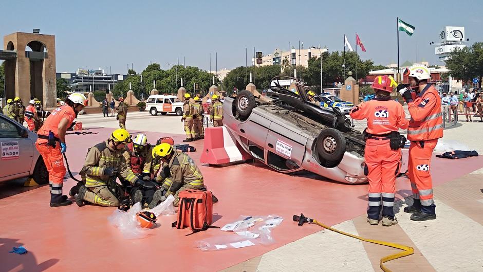 Varios heridos en un accidente de tráfico «simulado» en Fibes