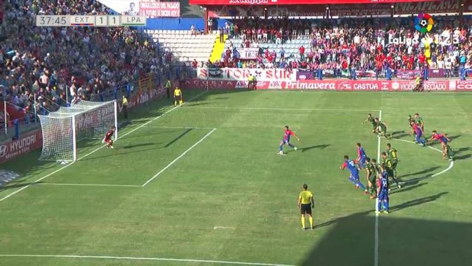 Gol de Enric Gallego (1-1) en el Extremadura 1-2 Las Palmas