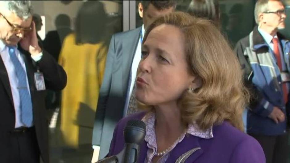 Calviño no ve riesgo de contagio por la situación en Italia