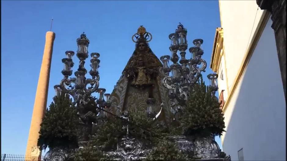 Procesión de la Virgen del Rosario en Cádiz