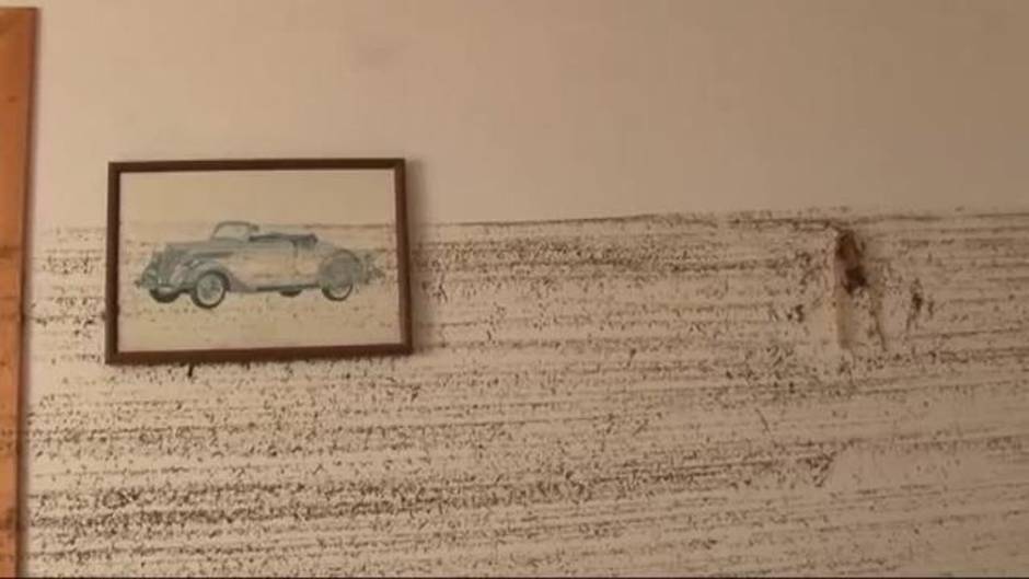 Sant Llorenç, entre el barro y la desolación