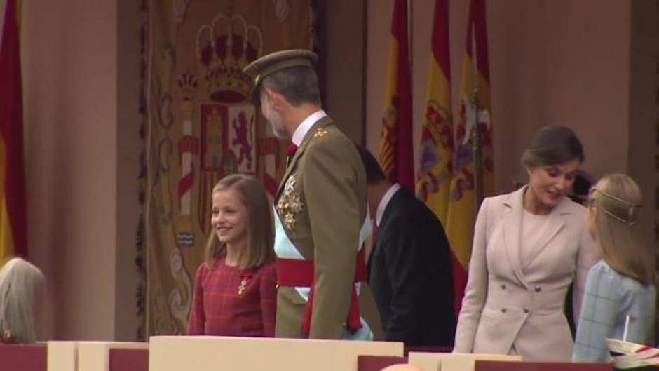 La Reina Letizia, fiel a Felipe Valera en el Día de la Hispanidad
