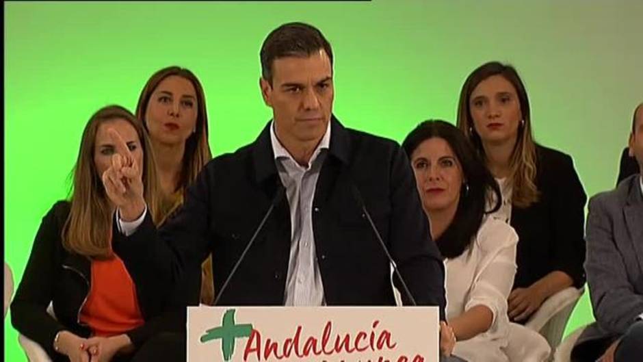 Sánchez y Casado cierran filas con sus candidatos en Andalucía