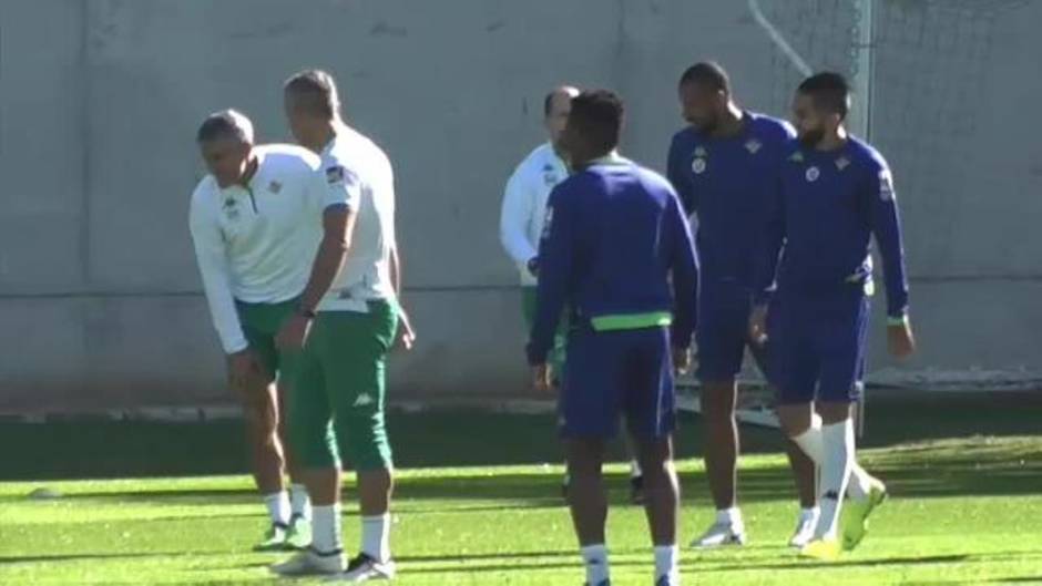 Francis, ausencia destacada en el entrenamiento de esta mañana