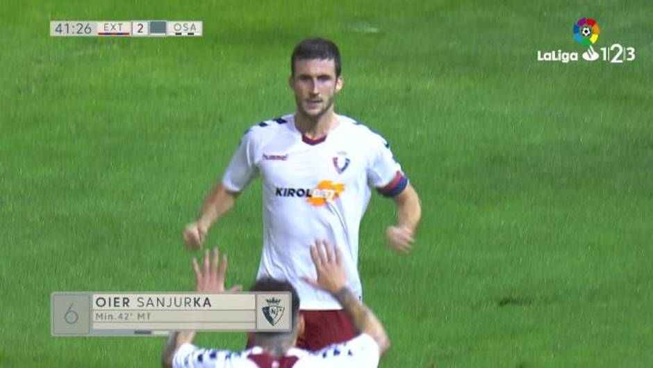 Gol de Oier Sanjurjo (2-1) en el Extremadura-Osasuna