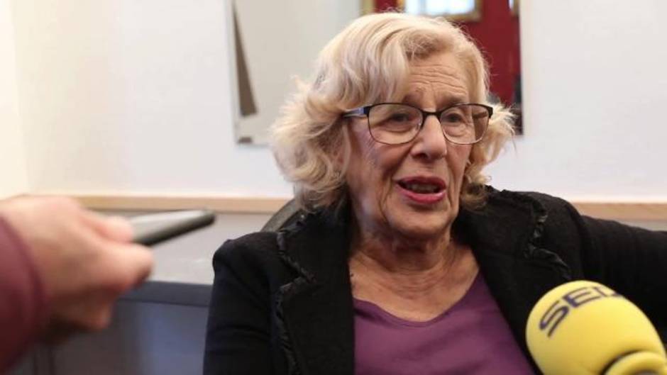 Carmena dice que los ediles de Podemos "continuarán en el proyecto"