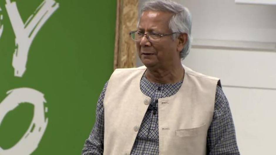 Muhammad Yunus asesora a emprendedores sociales y verdes