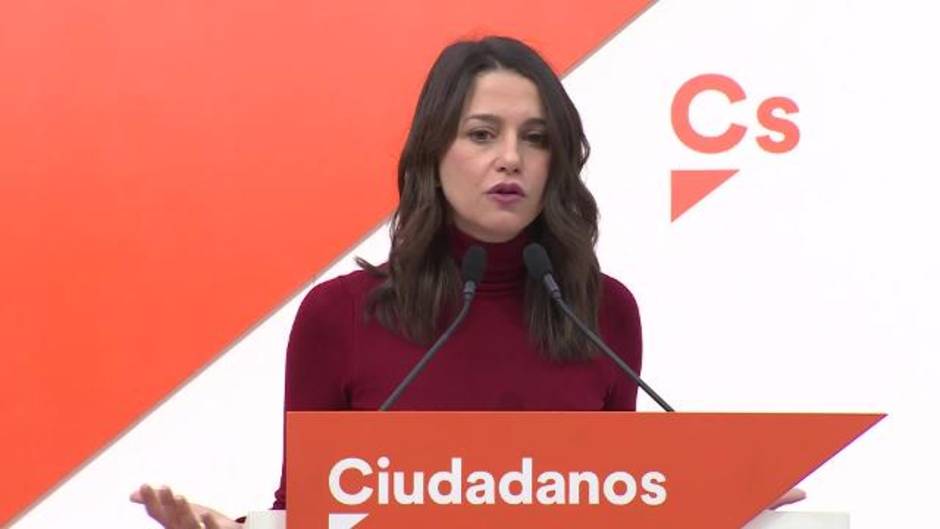 Ciudadanos pide explicaciones a Casado por los "gravísimos" mensajes de Cosidó