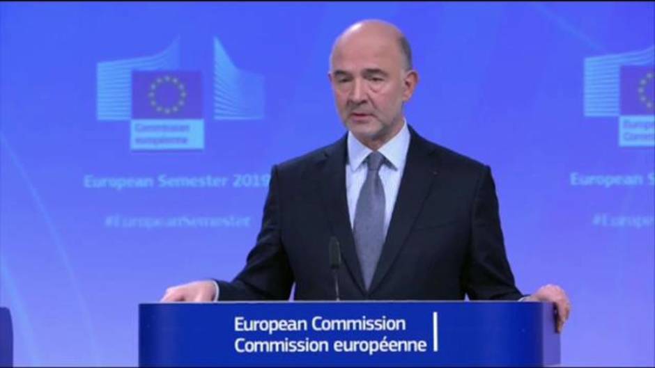 Moscovici advierte al Gobierno del incumplimiento del déficit