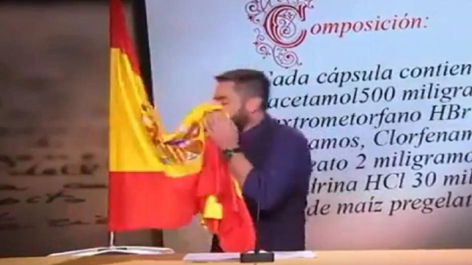 Un juez cita como imputado a Dani Mateo por el «sketch» de la bandera