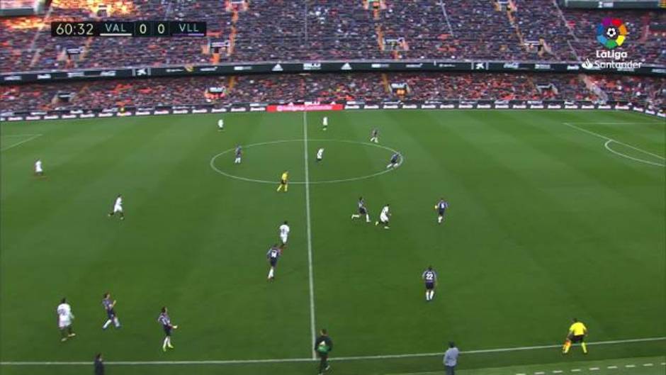 El caño de Parejo en el Valencia 1-1 Valladolid