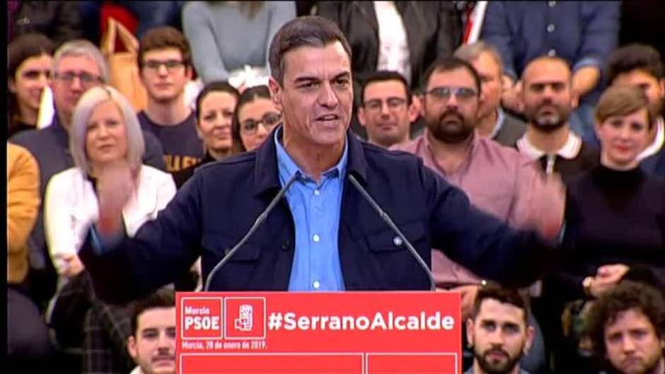 Sánchez califica a la derecha de "radicalizada" y "decadente"