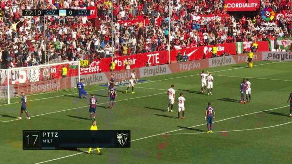 LaLiga (J21): El gol de Sarabia, de penalti (4-0) en el Sevilla 5-0 Levante