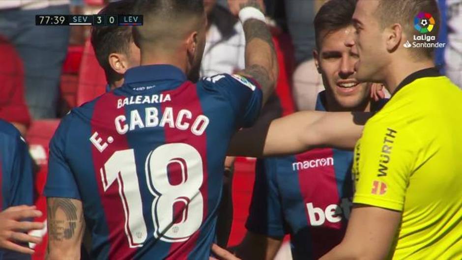 El penalti a Promes en el Sevilla 5-0 Levante