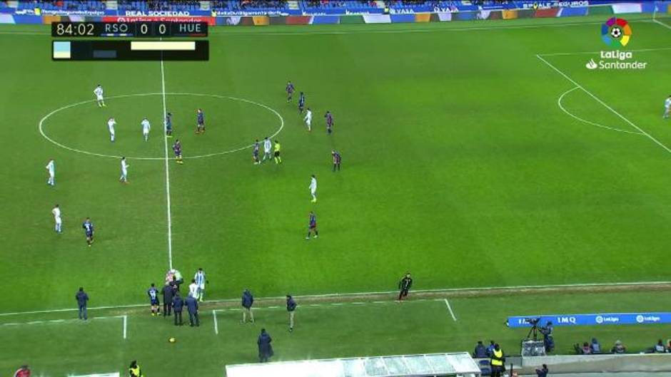 Cambio de Willian José en el Real Sociedad 0-0 Huesca