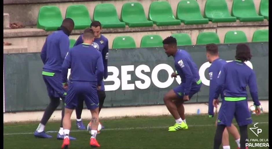 Tello, única ausencia en el entrenamiento del Betis