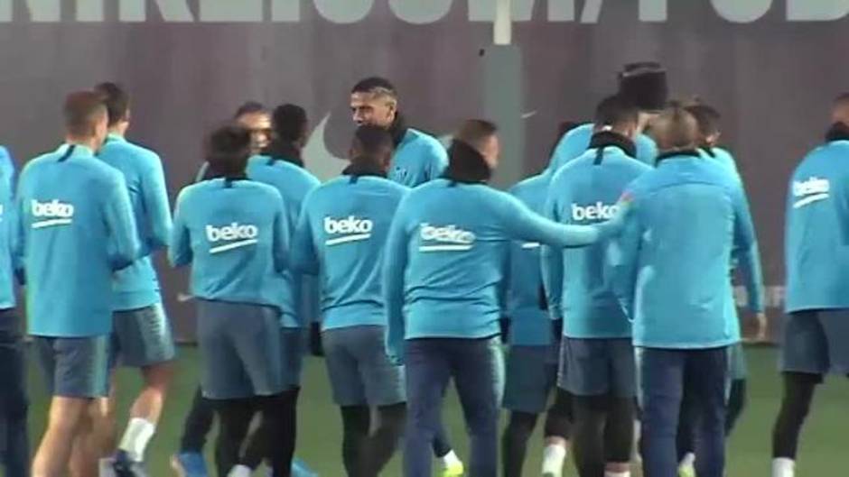 Primer entrenamiento de Todibo con el Barça