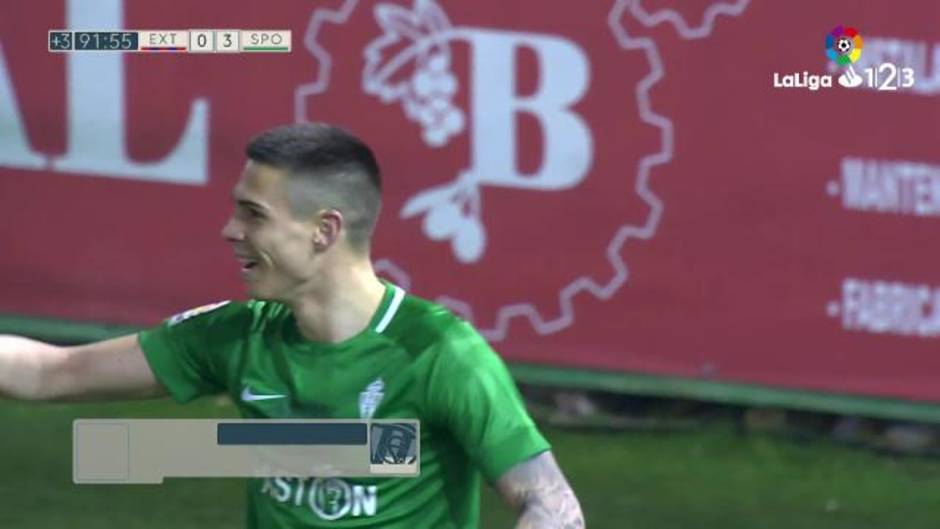 LaLiga 123 (J24): Gol de Uros Djurdjevic. Extremadura 0-Sporting de Gijón 3