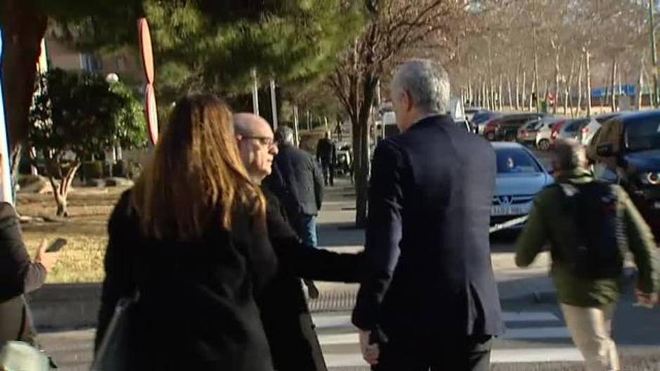 Mourinho sale de la Audiencia Provincial tras ser condenado a un año de cárcel y 2,2 millones de multa