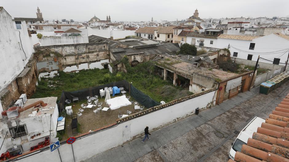 El Casco Histórico de Córdoba, un traje Patrimonio de la Humanidad lleno de abandono