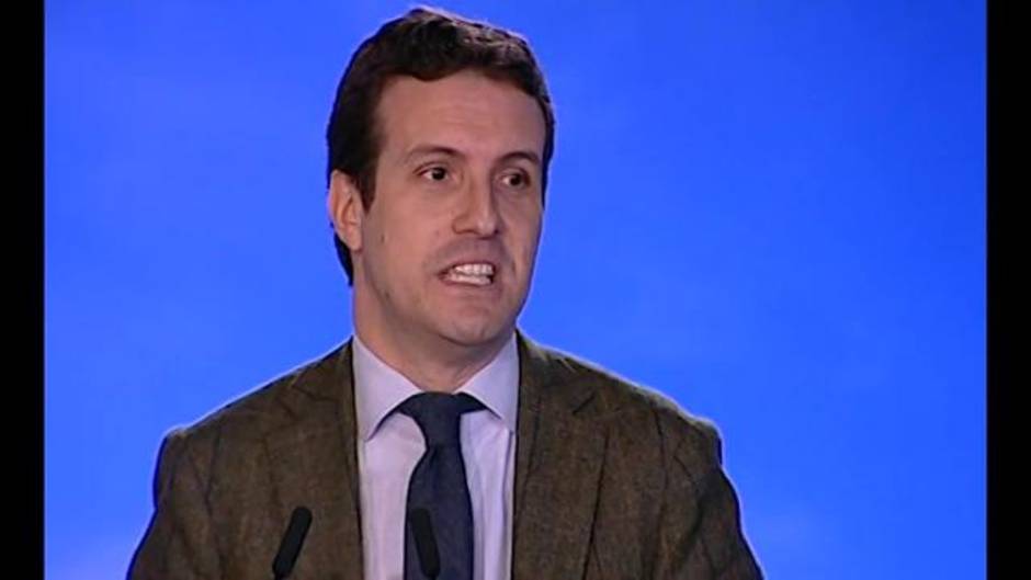 Casado: "Gracias al PP el Gobierno ha tirado la toalla"