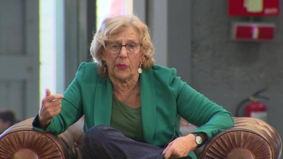 Carmena apela a la solidaridad para "tratar de gobernar para todos"