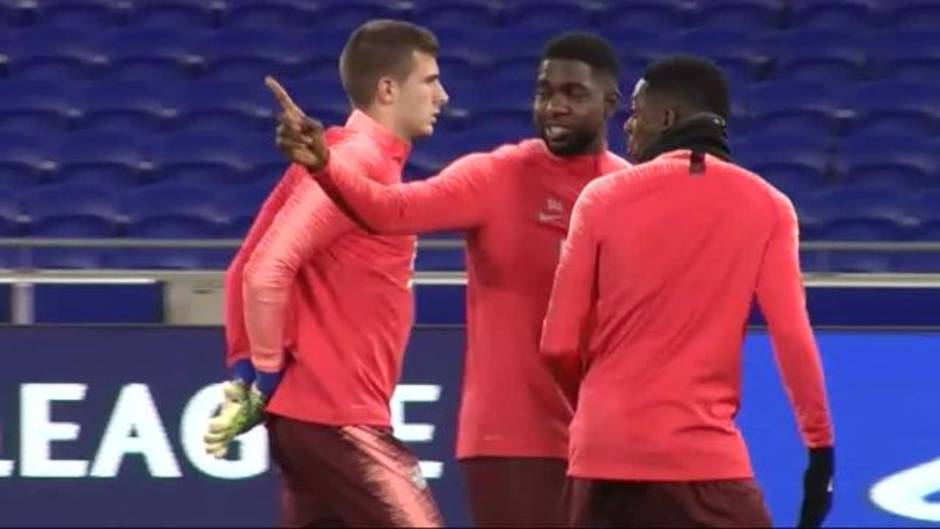 El Barça entrena en el OL Stadium antes de los octavos de la Champions